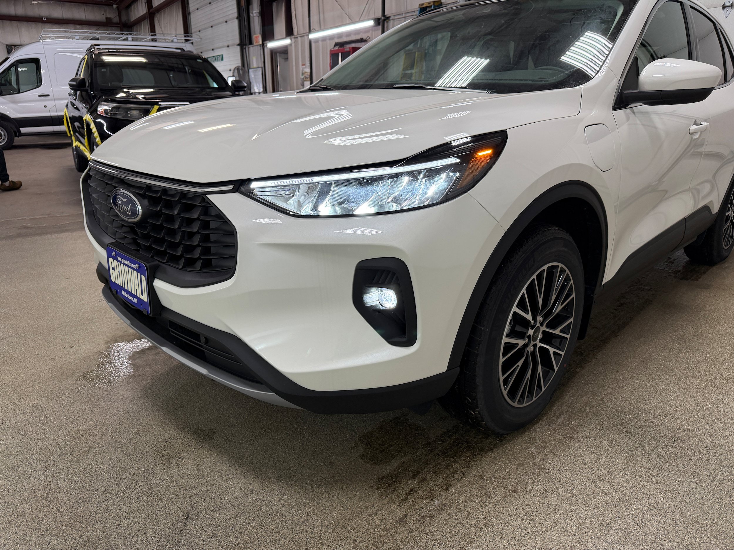 New 2026 Ford Escape SE FWD image 28
