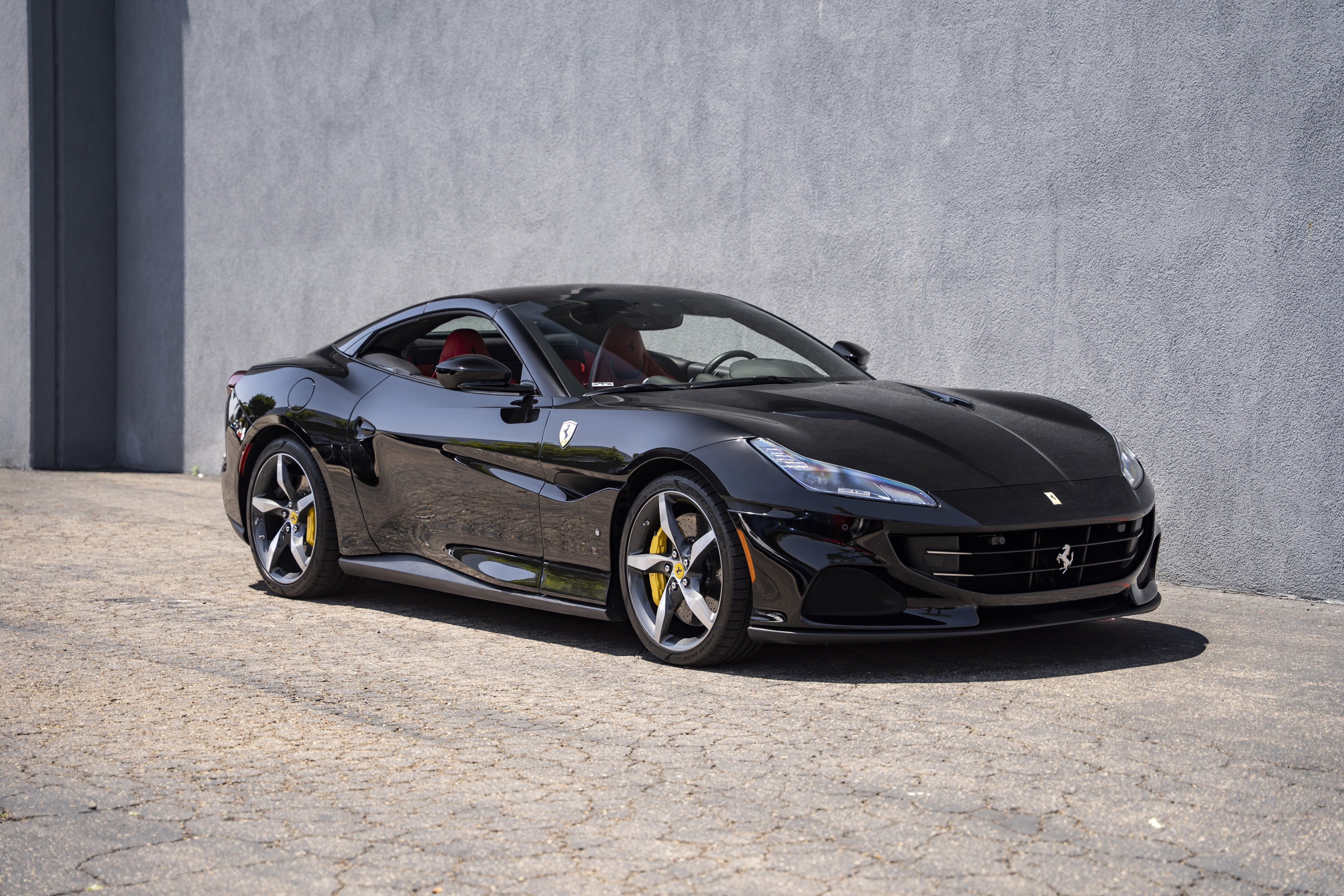 Certified 2023 Ferrari Portofino M RWD image 9