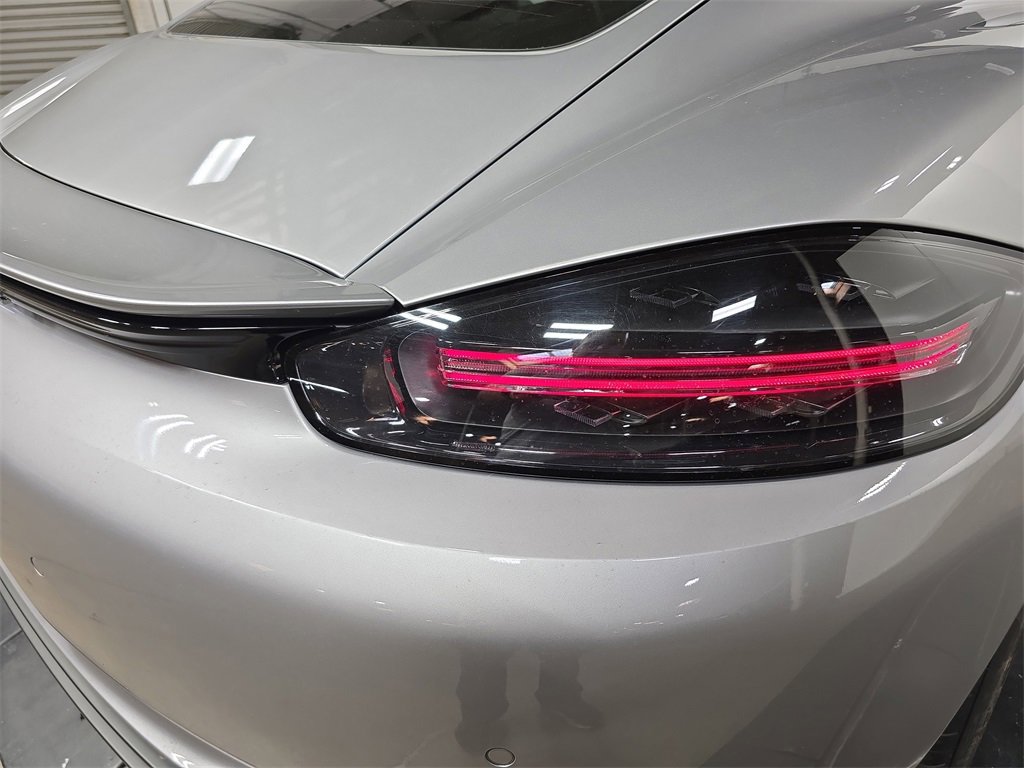 Certified 2024 Porsche 718 Cayman GT4 image 30