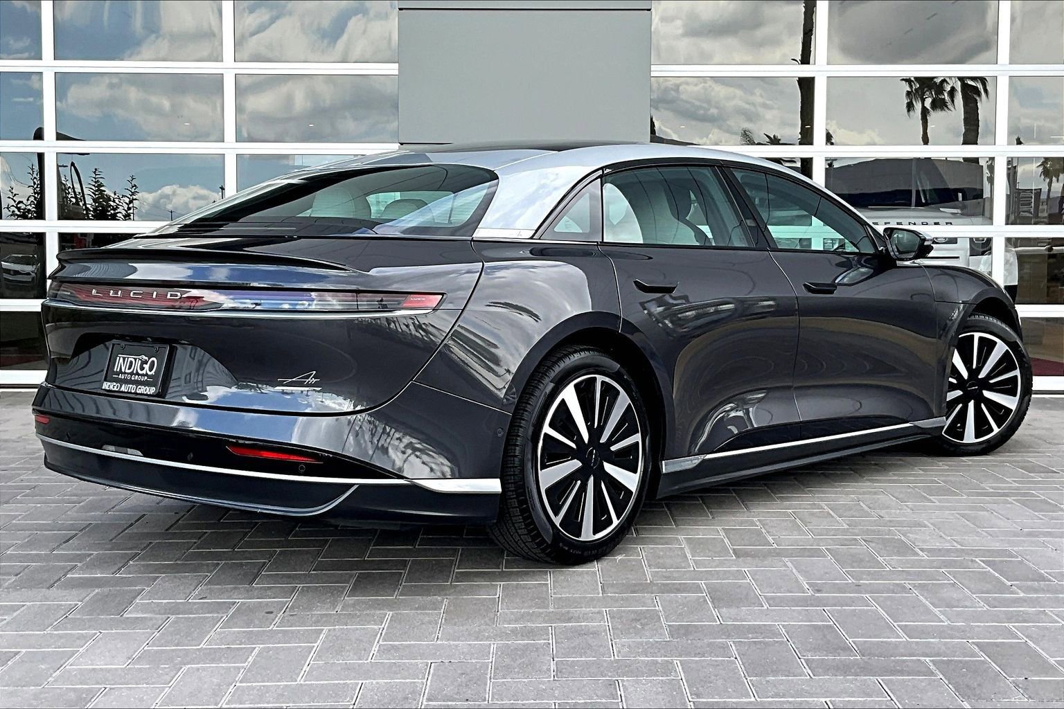 Used 2023 Lucid Air Grand Touring image 13