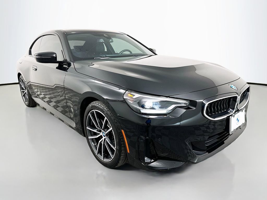 Certified 2023 BMW 230i Coupe w/ Convenience Package RWD image 3