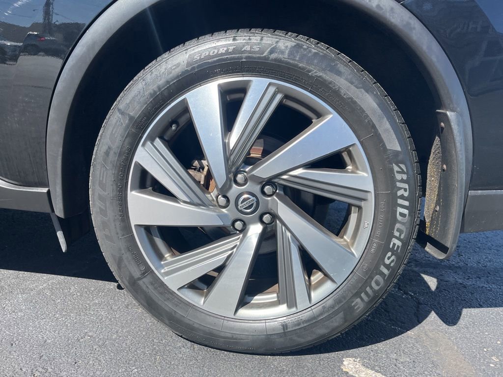 Used 2020 Nissan Murano SL w/ Moonroof Package AWD/4WD image 10