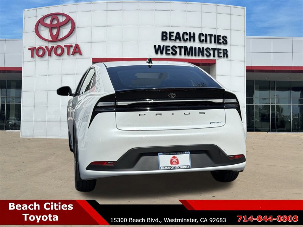 New 2026 Toyota Prius Plug-In Hybrid image 9