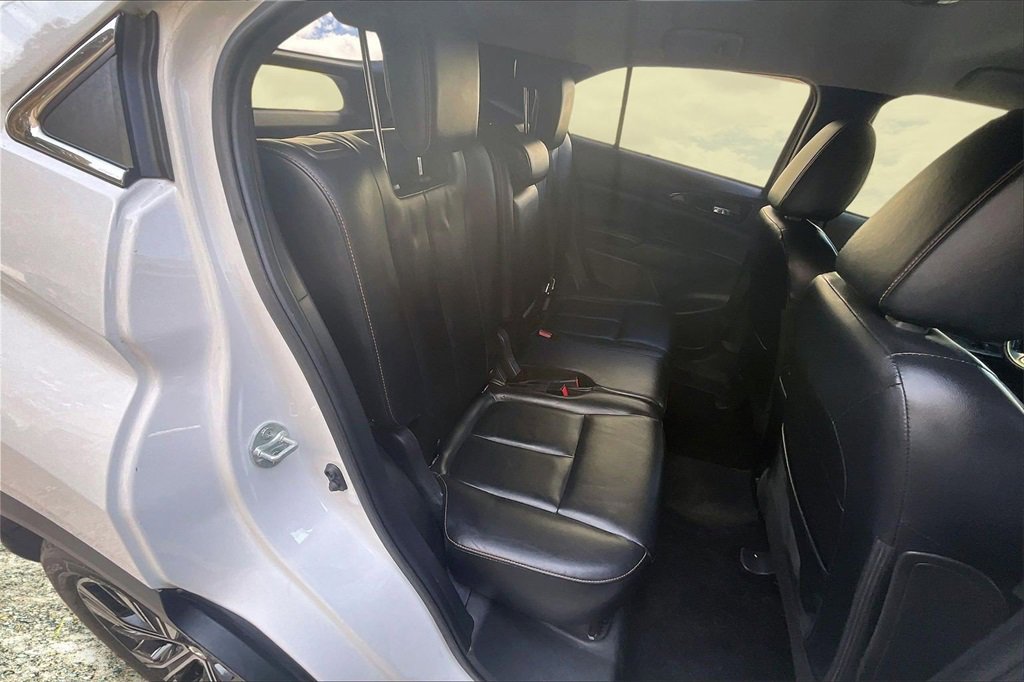 Used 2018 Mitsubishi Eclipse Cross AWD image 25