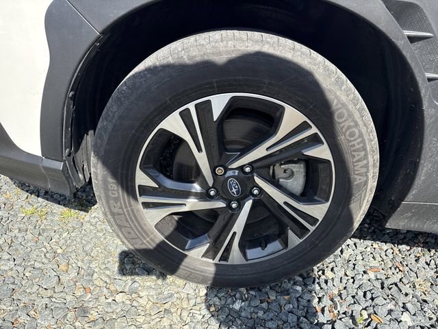 Certified 2024 Subaru Crosstrek 2.0i Premium image 3