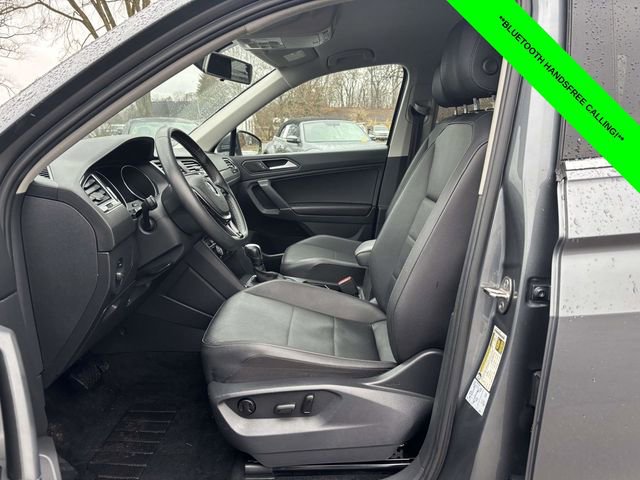 Used 2020 Volkswagen Tiguan SE image 3