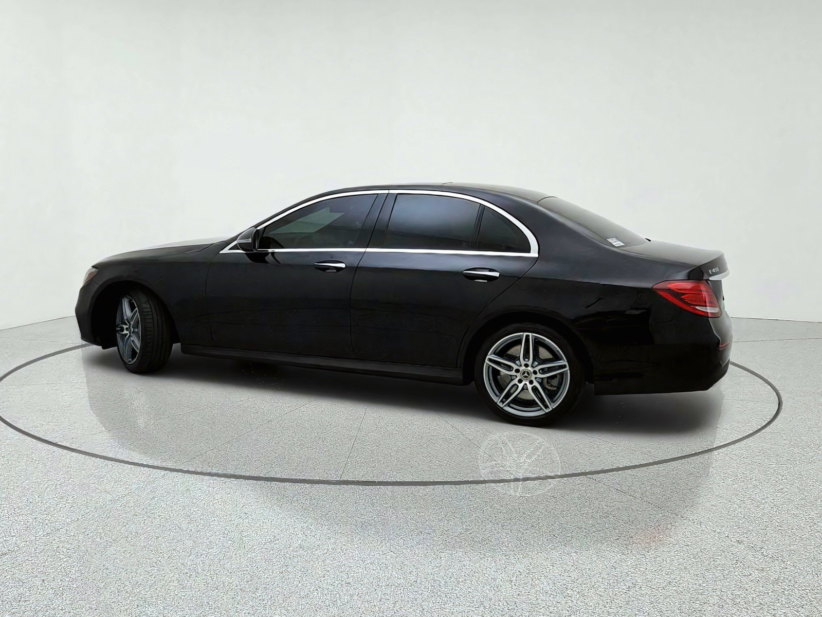 Used 2019 Mercedes-Benz E 450 4MATIC Sedan image 13