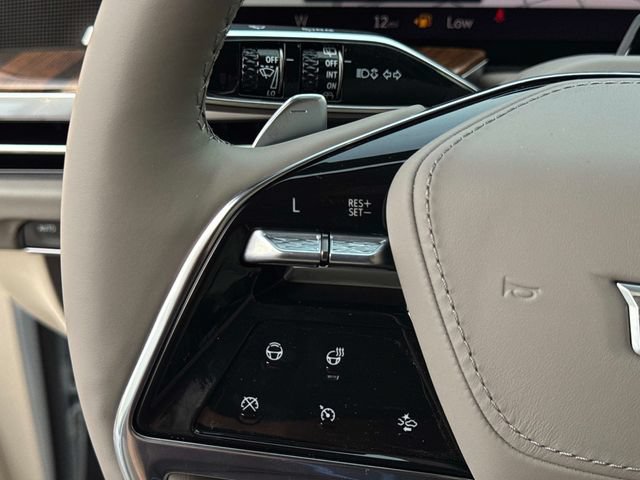 New 2026 Cadillac Escalade Platinum Sport w/ LPO, ONYX Package AWD/4WD image 31