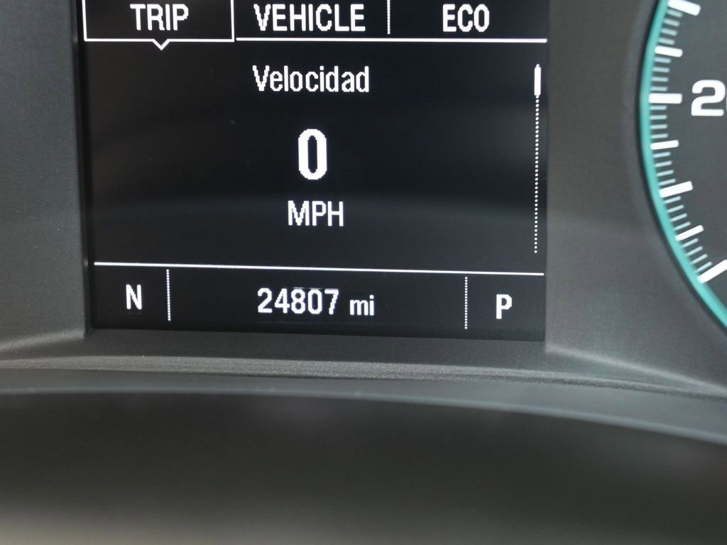 Used 2022 Chevrolet Traverse LS image 28