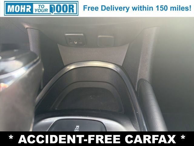 Used 2017 Chevrolet Malibu LT image 21