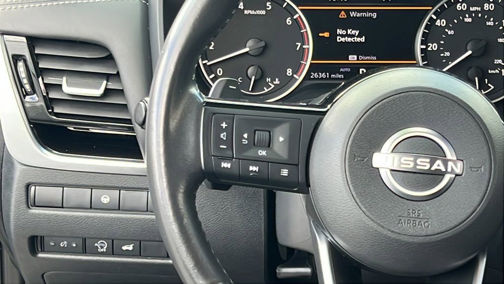 Used 2023 Nissan Rogue SL w/ SL Premium Package image 27