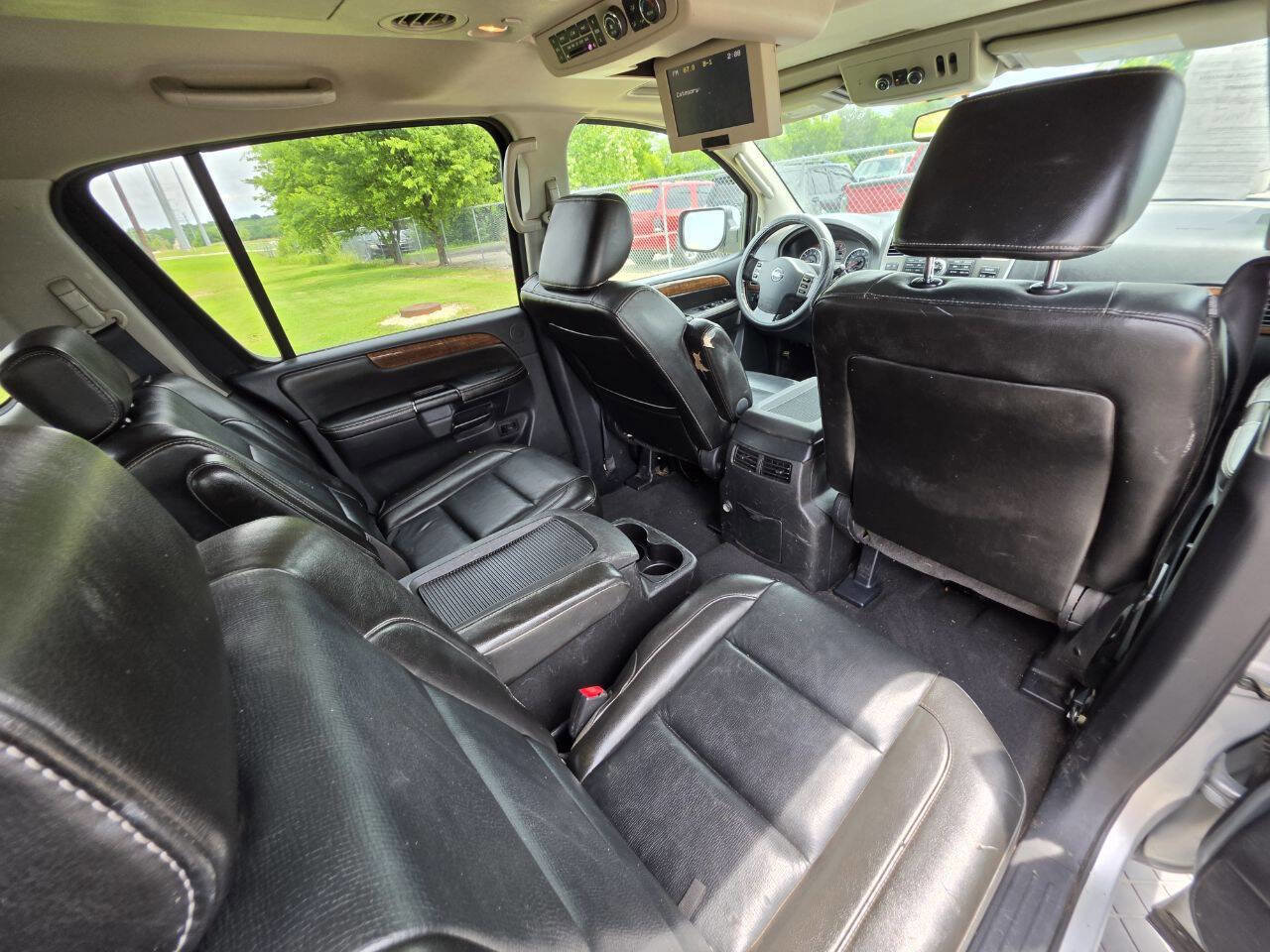 Used 2011 Nissan Armada Platinum w/ 2nd Row Captain Seat Pkg AWD/4WD image 5