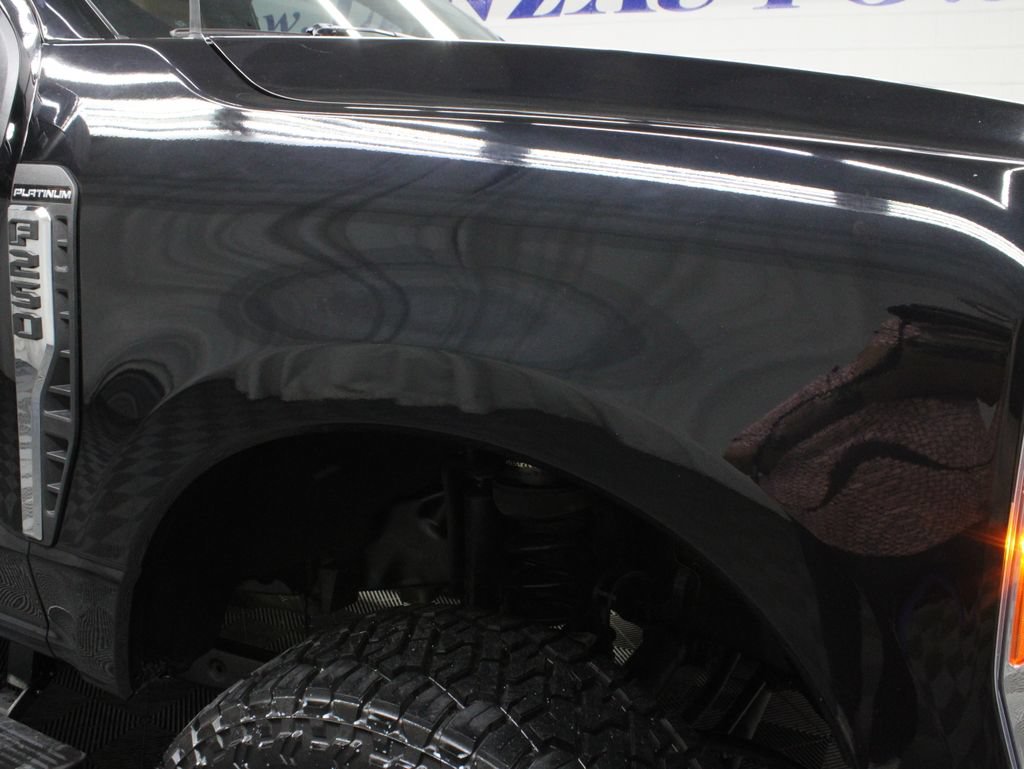 Used 2023 Ford F250 Platinum AWD/4WD image 46