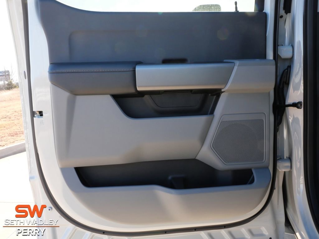 New 2026 Ford F250 XLT image 13