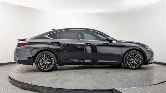 Used 2023 Lexus ES 300h w/ Premium Package image 9