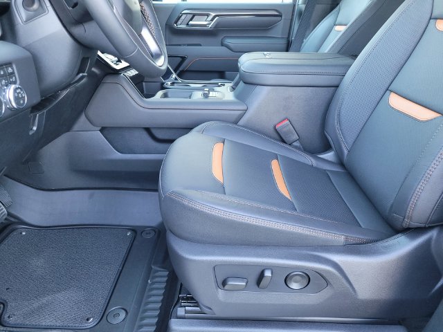 New 2026 GMC Sierra 2500 AT4 w/ AT4 Premium Plus Package AWD/4WD image 19