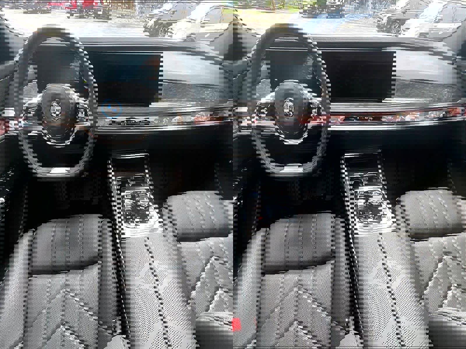 Certified 2024 BMW i7 xDrive60 image 16