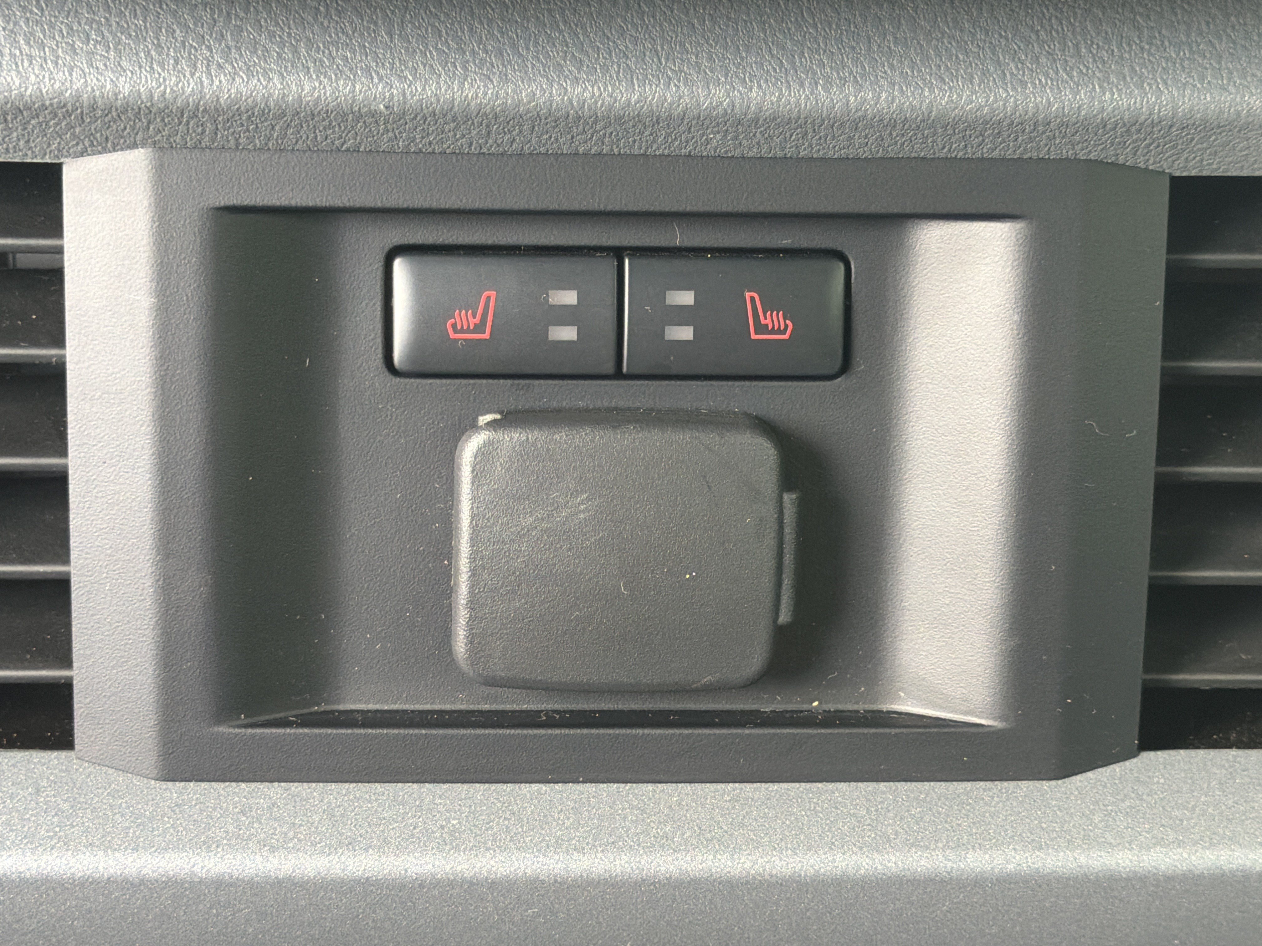 Used 2023 Ford F150 Lariat w/ Equipment Group 502A High AWD/4WD image 23