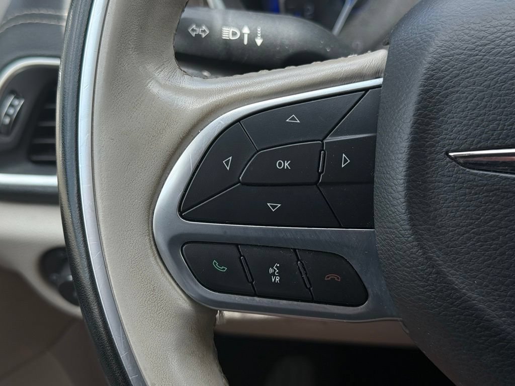 Used 2021 Chrysler Pacifica Limited w/ Premium & Safety Sphere Group AWD/4WD image 21