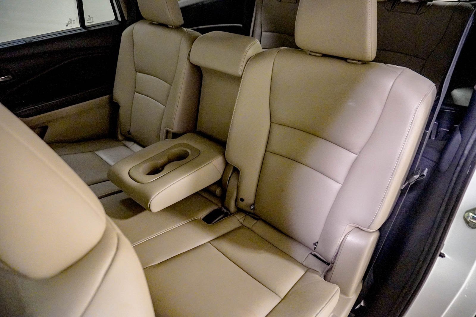 Used 2020 Honda Pilot Touring image 39