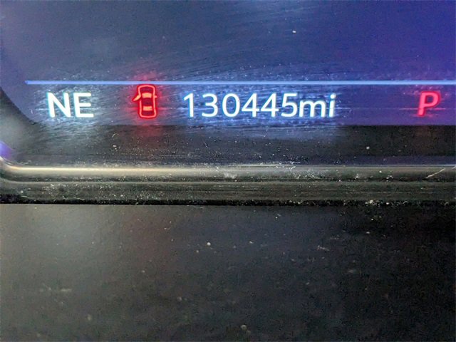 Used 2021 GMC Yukon XL SLT w/ SLT Luxury Plus Package image 19