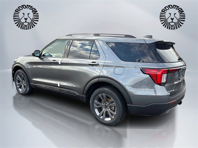 New 2026 Ford Explorer Active w/ Active Comfort Package image 7