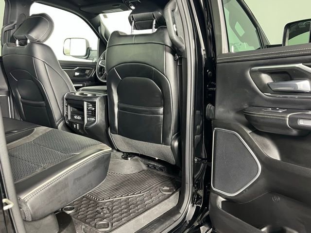 Used 2023 RAM 1500 Laramie image 29