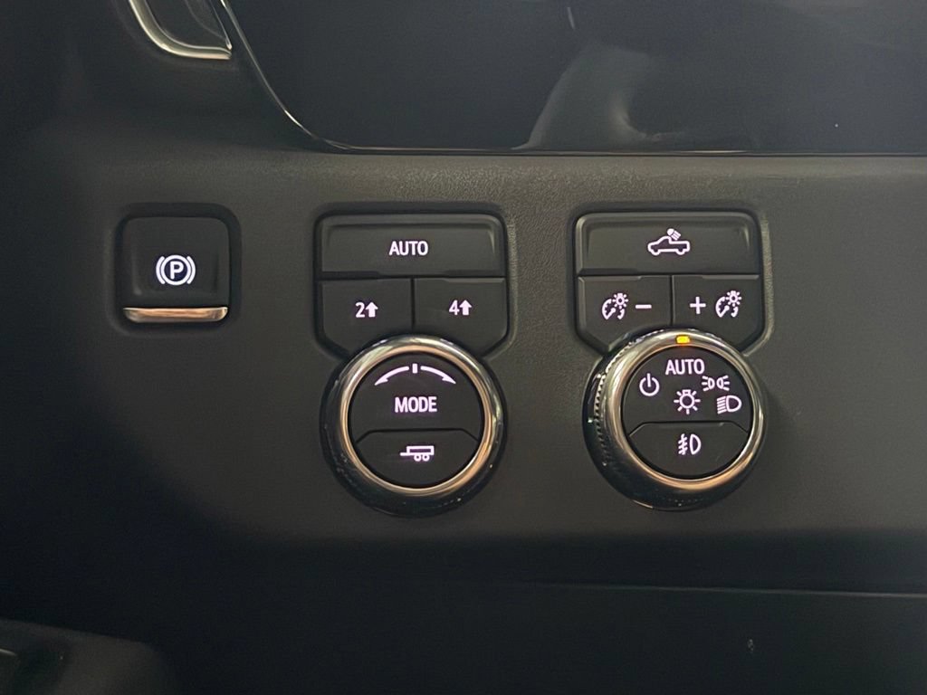 Used 2026 GMC Sierra 1500 Elevation AWD/4WD image 14