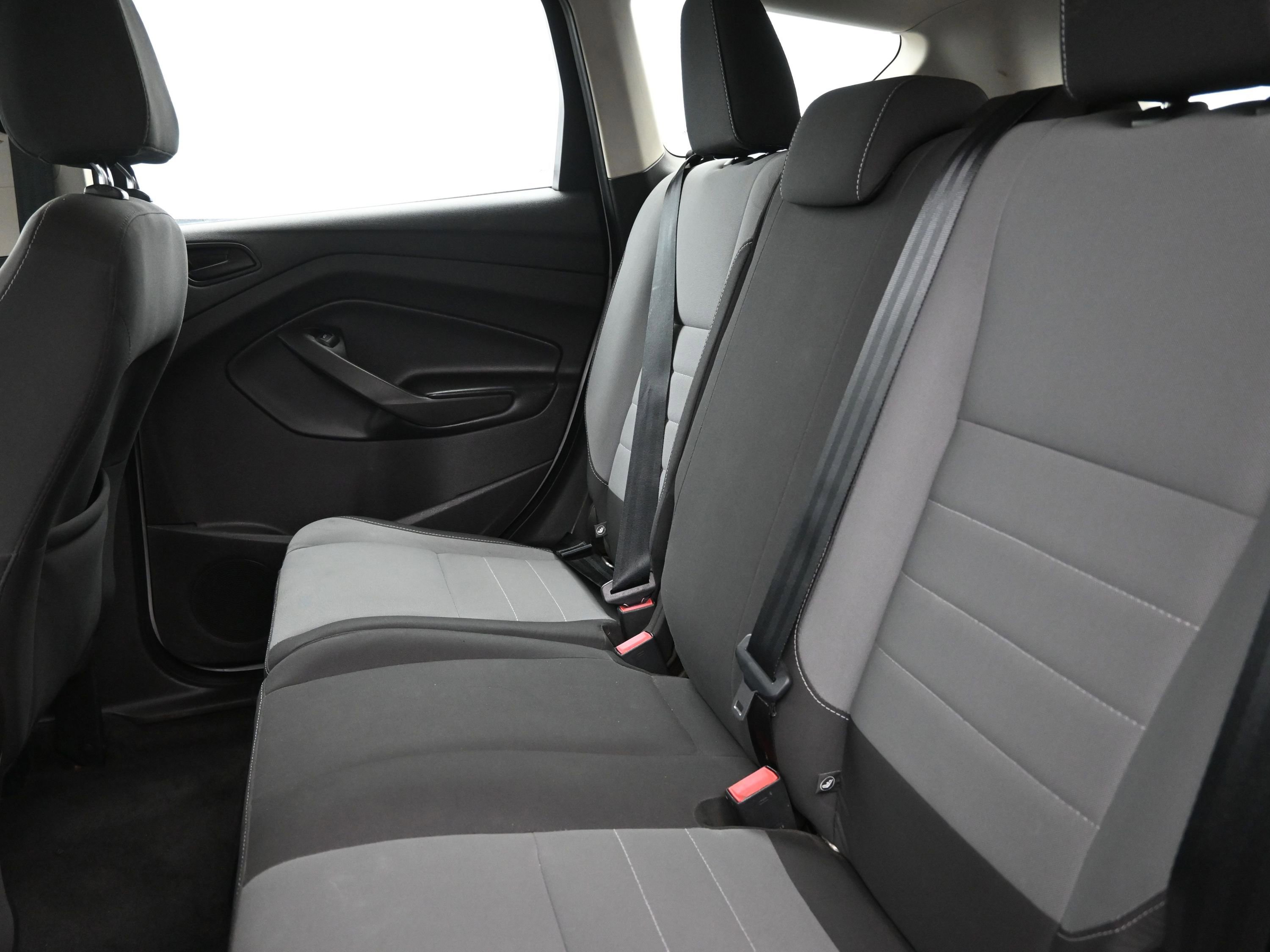 Used 2017 Ford Escape S image 23