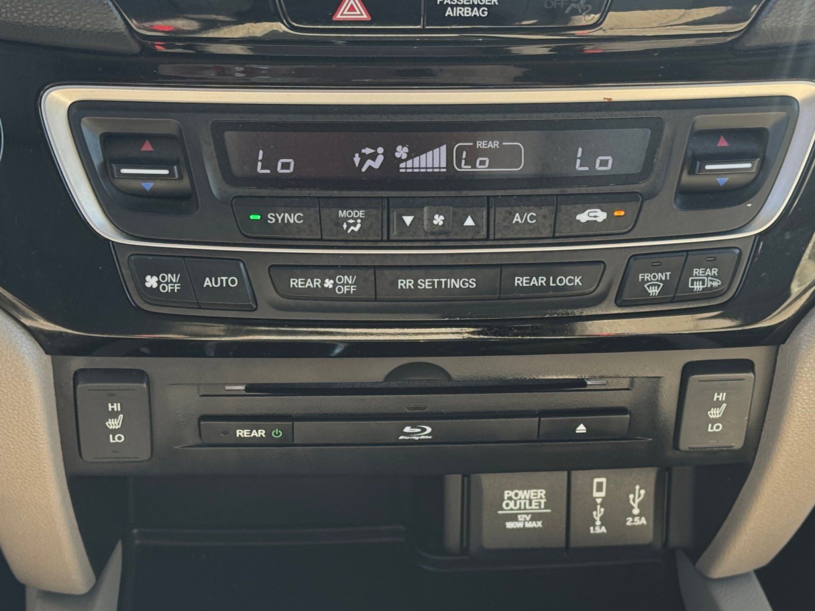 Used 2017 Honda Pilot Touring image 21