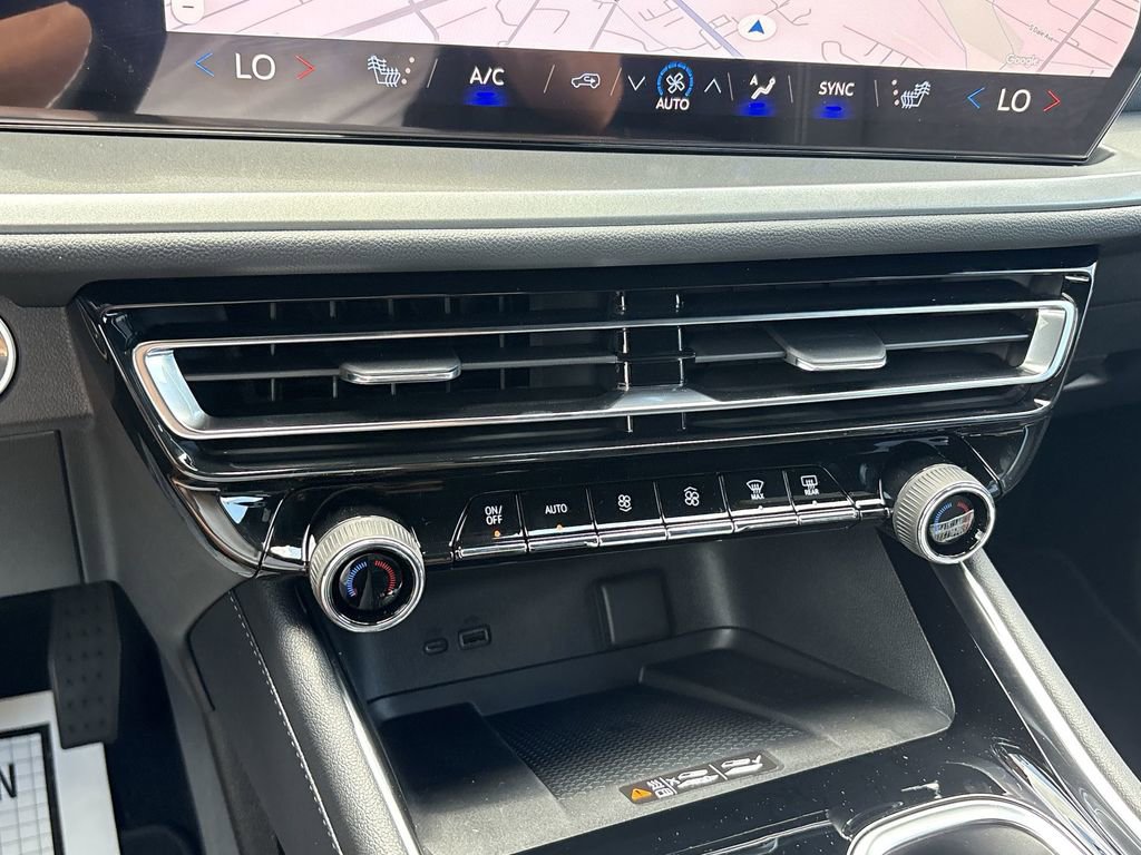 New 2026 Chevrolet Traverse LT image 19