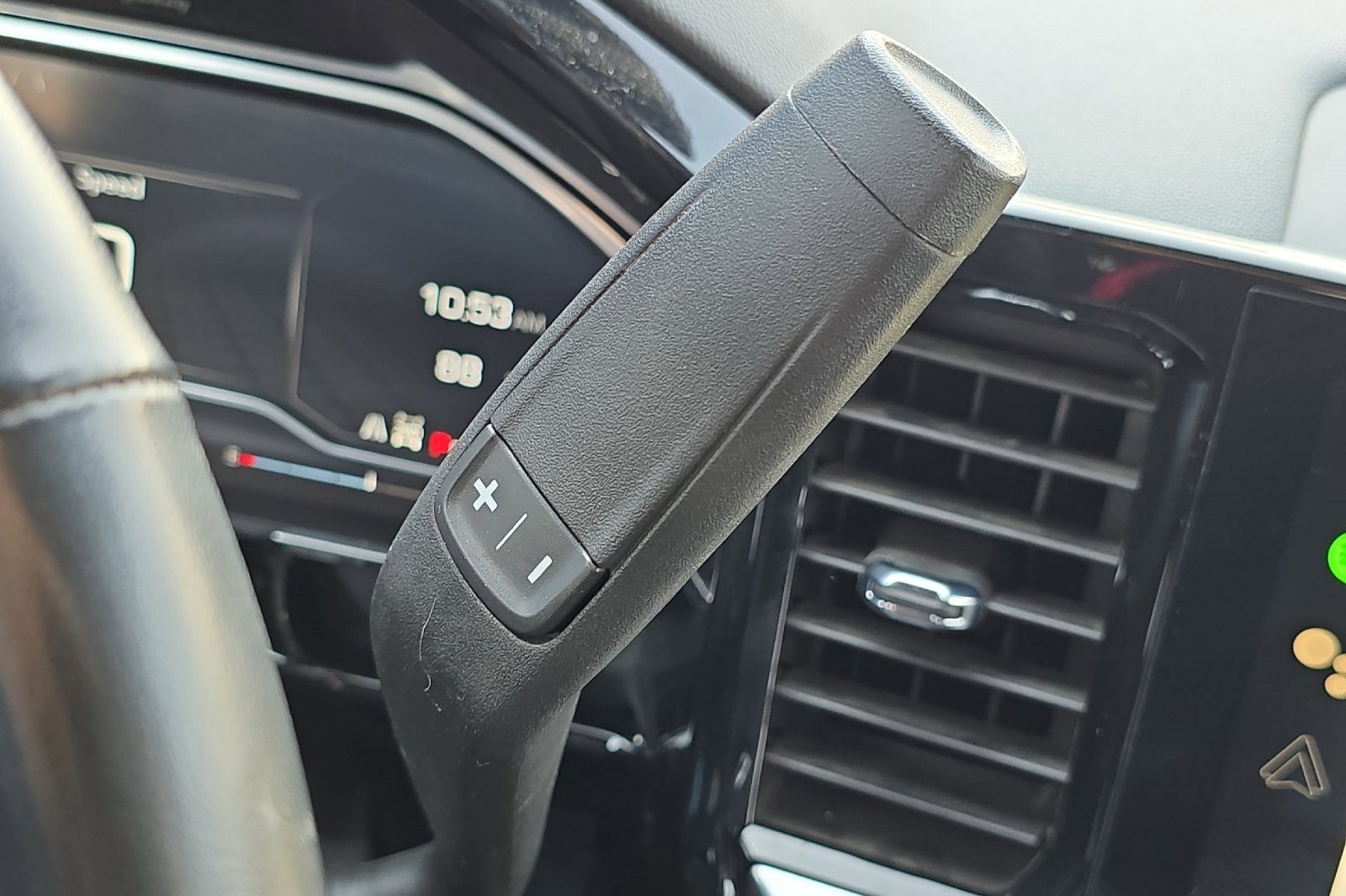 Used 2023 GMC Sierra 1500 Elevation image 32