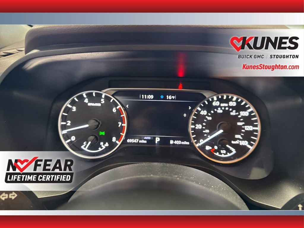 Used 2023 Nissan Rogue S image 28