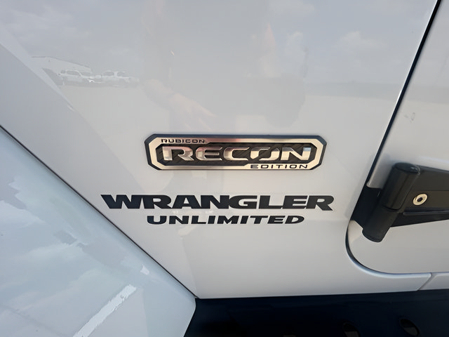 Used 2017 Jeep Wrangler Unlimited Rubicon AWD/4WD image 27