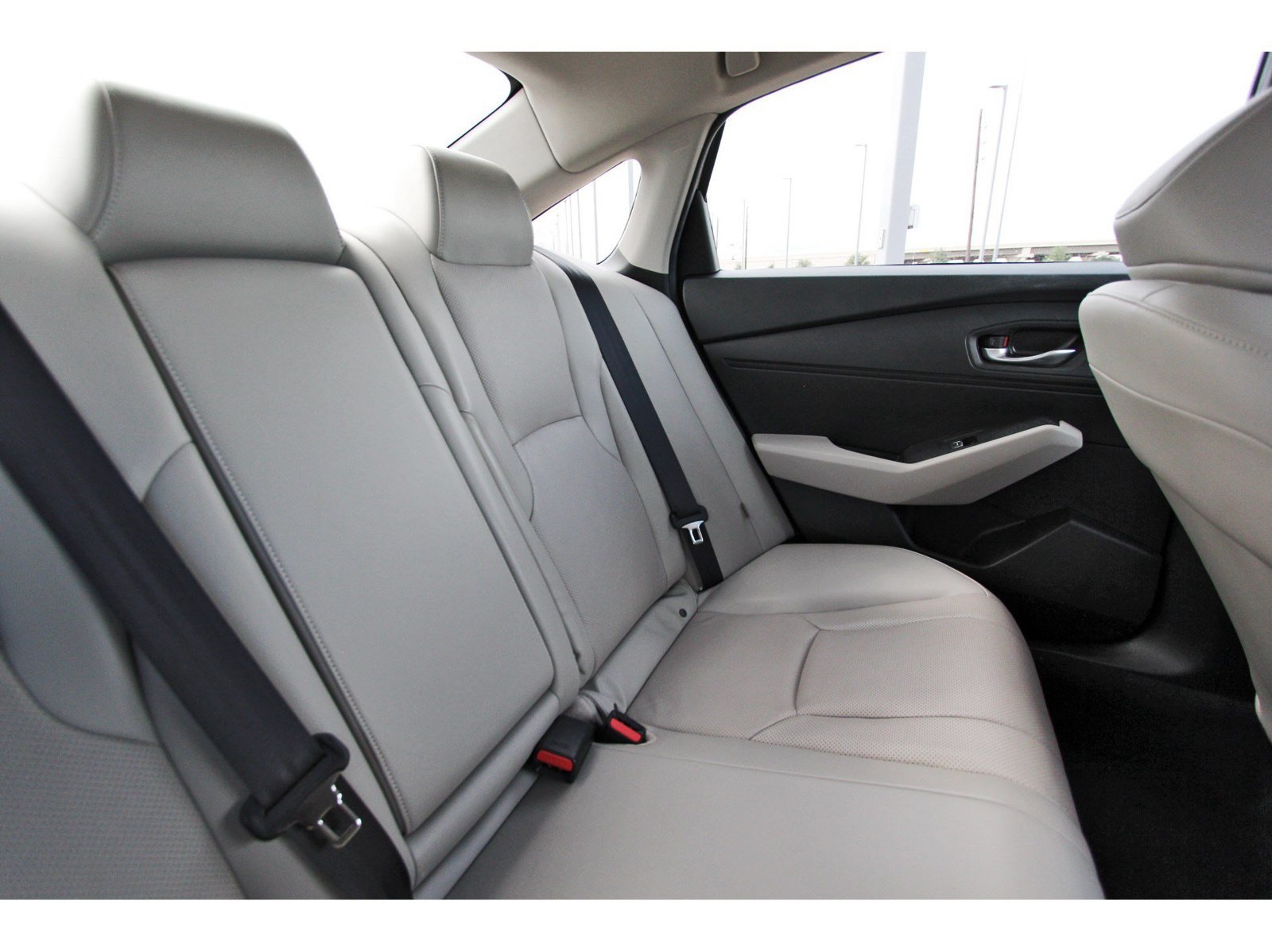Used 2024 Honda Accord EX-L image 13