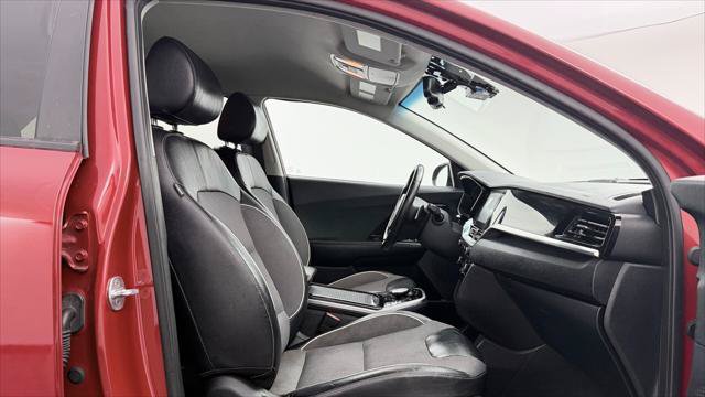 Used 2022 Kia Niro EX w/ Cold Weather Package FWD image 21