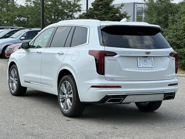 Used 2023 Cadillac XT6 Premium Luxury AWD/4WD image 3