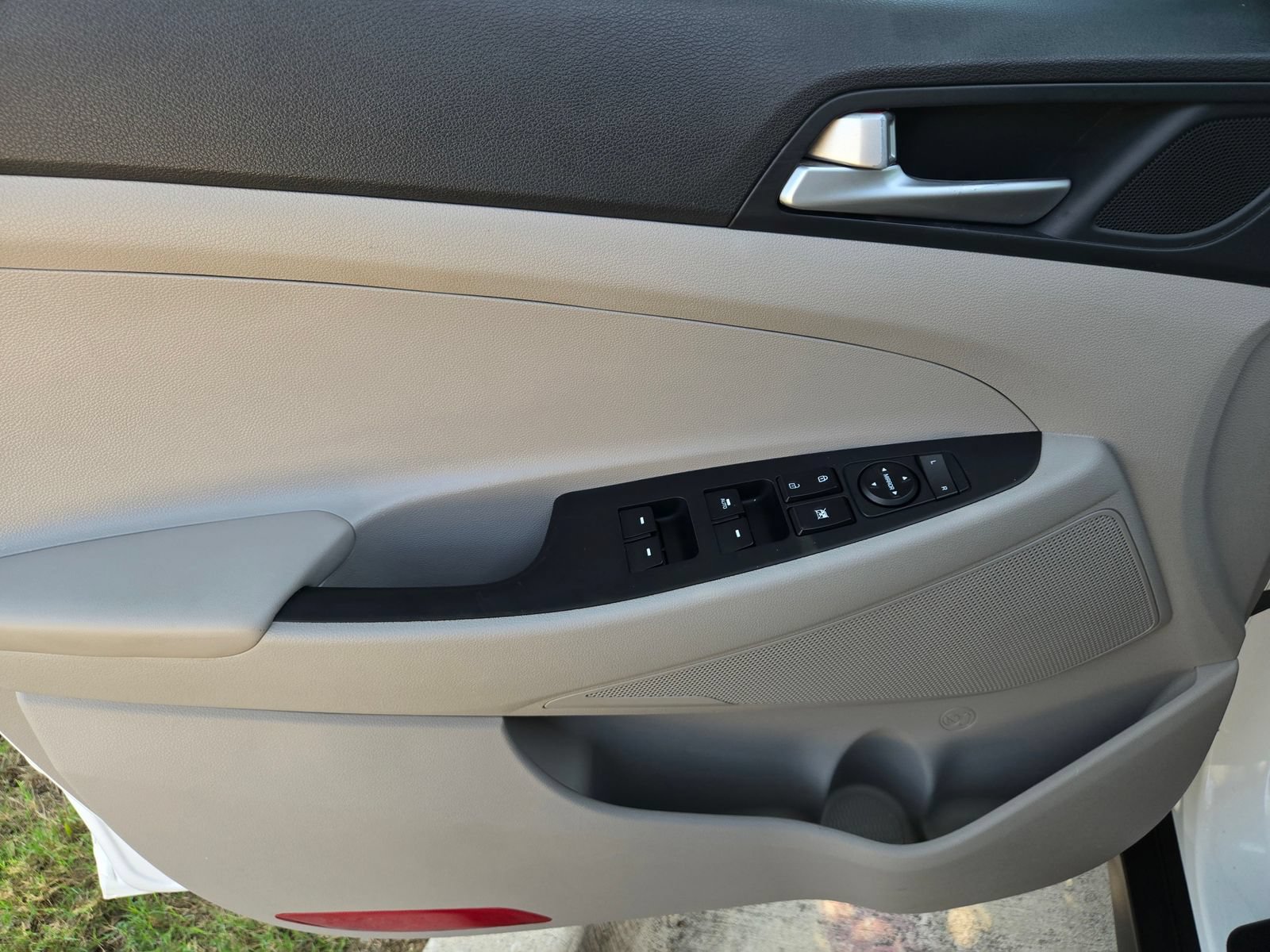 Used 2020 Hyundai Tucson Value FWD image 28