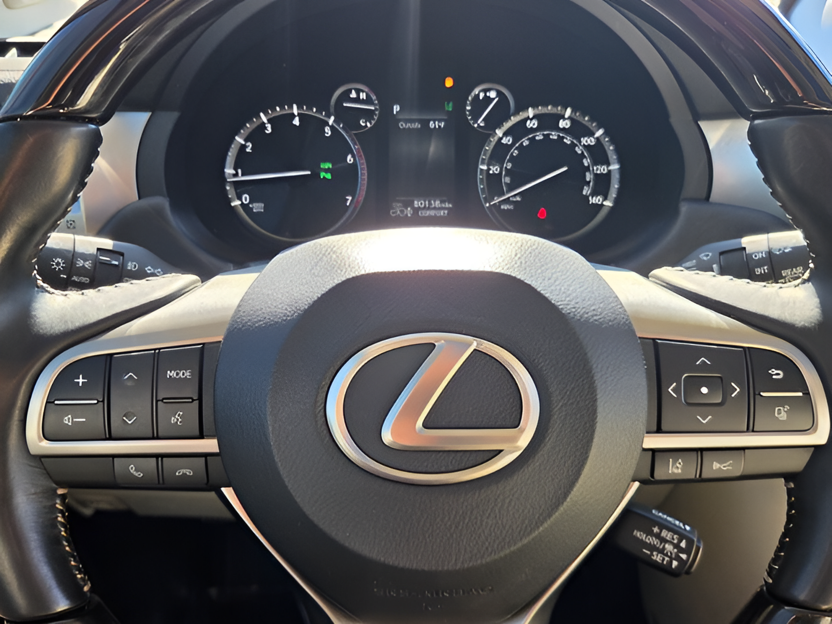 Used 2022 Lexus GX 460 Luxury AWD/4WD image 23
