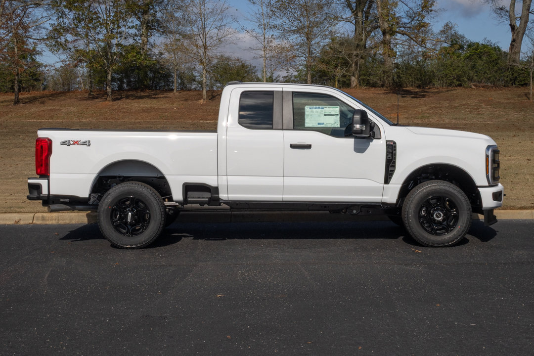 New 2026 Ford F350 XL w/ STX Appearance Package AWD/4WD image 7