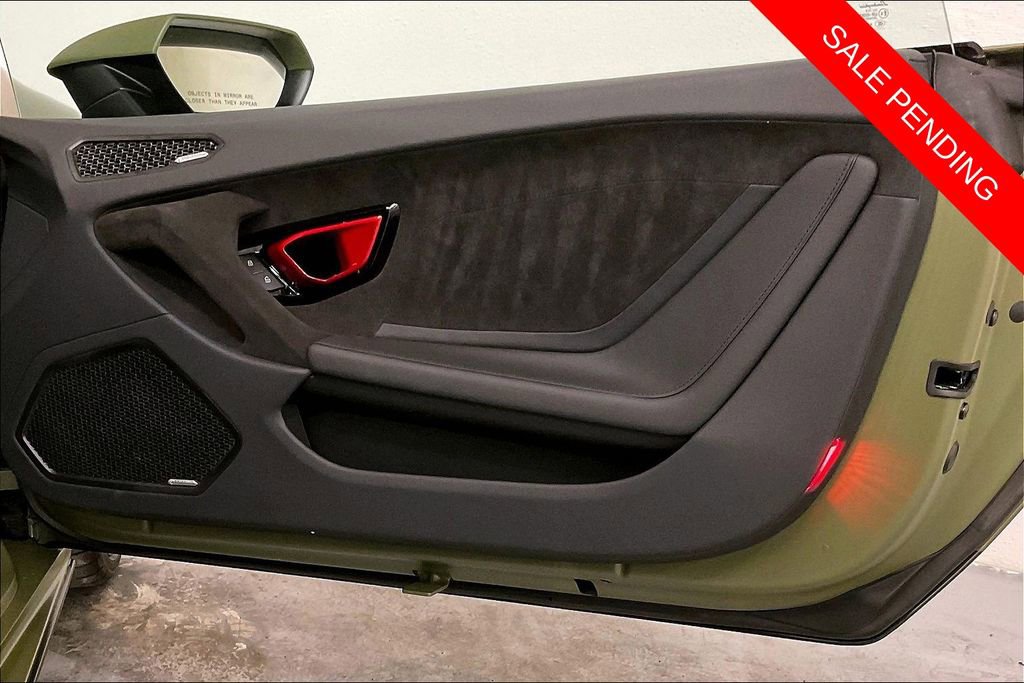 Used 2023 Lamborghini Huracan Tecnica image 26