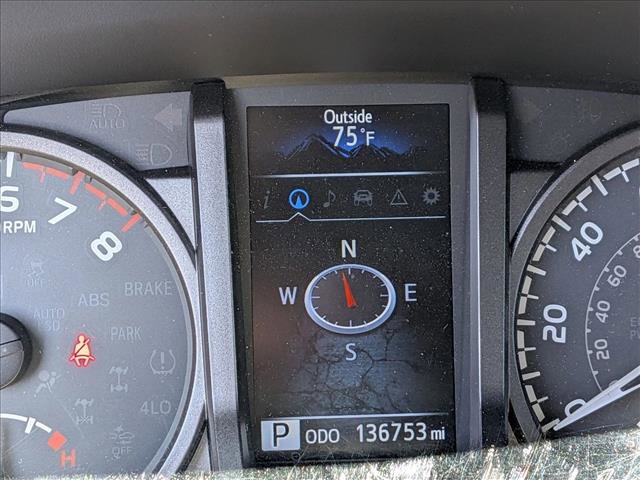Used 2019 Toyota Tacoma TRD Sport AWD/4WD image 10
