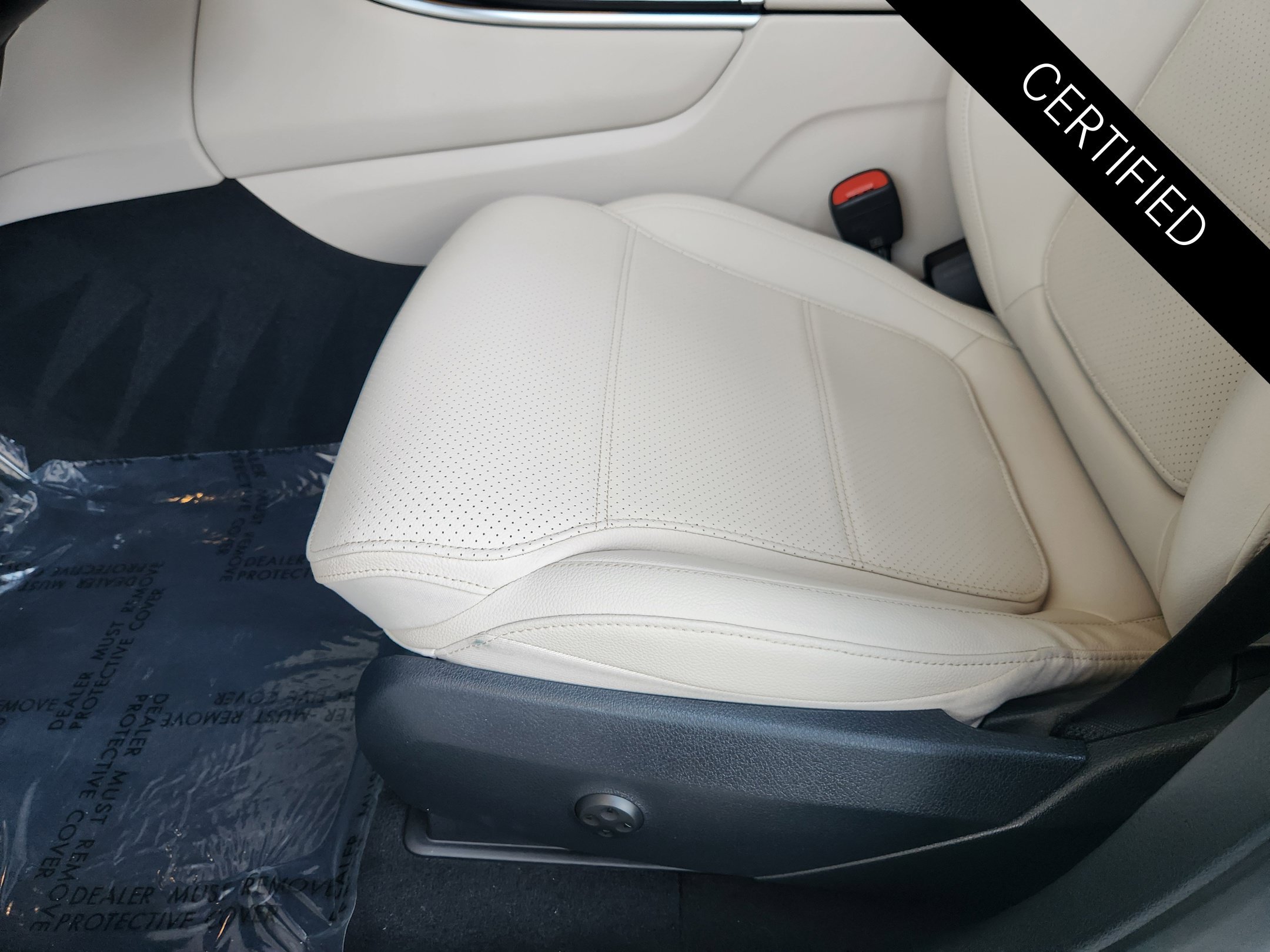 Certified 2026 Mercedes-Benz GLC 300 image 25