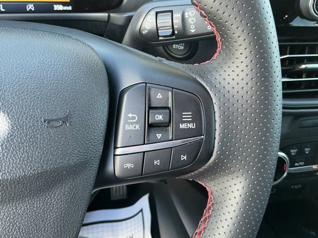 Used 2025 Ford Escape ST-Line image 27