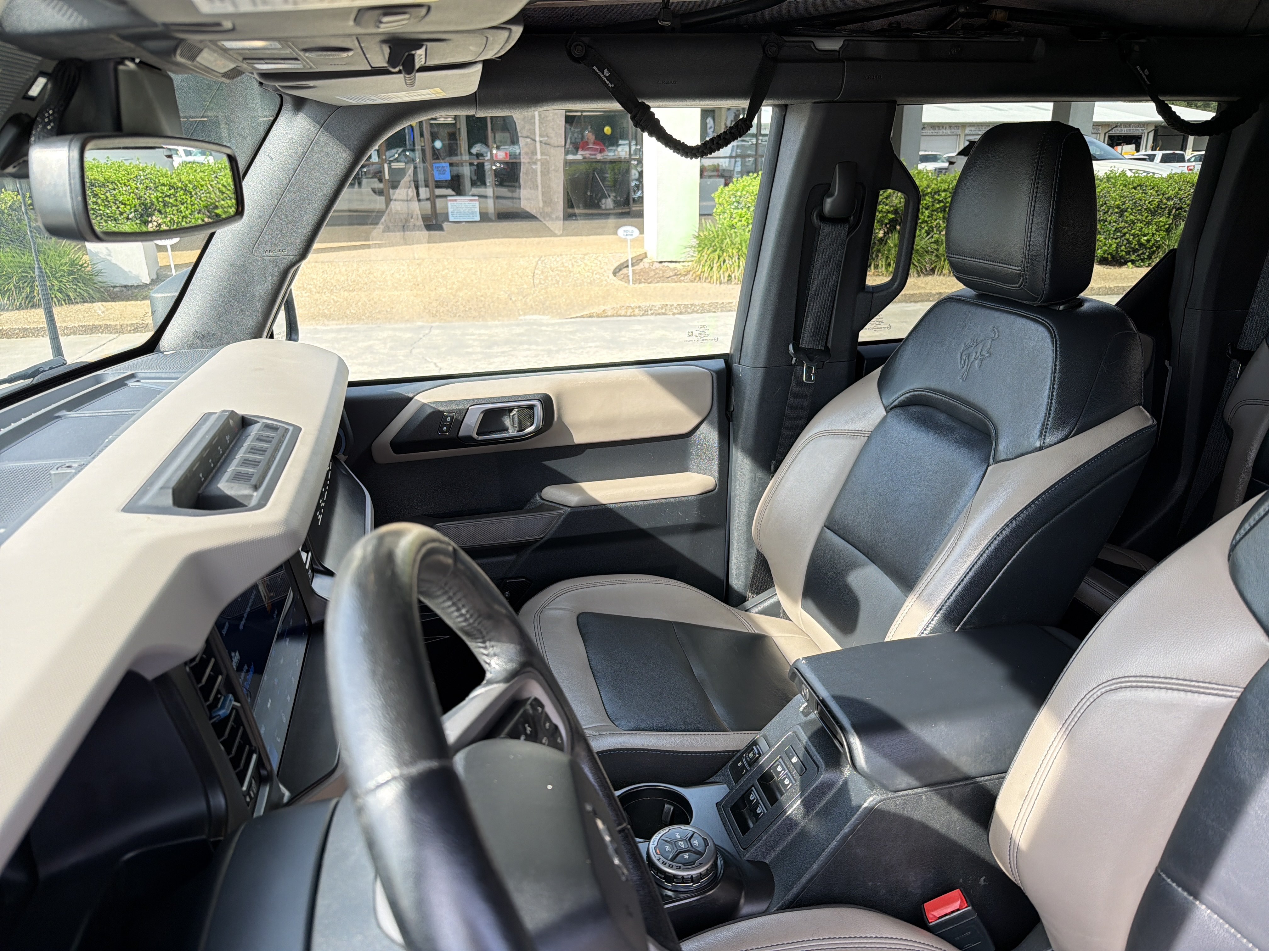 Used 2022 Ford Bronco Wildtrak AWD/4WD image 23