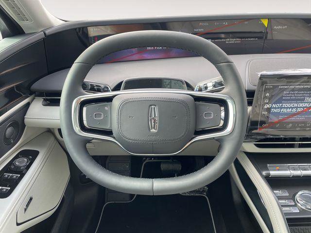 New 2026 Lincoln Nautilus Premier w/ Equipment Group 102A AWD/4WD image 12