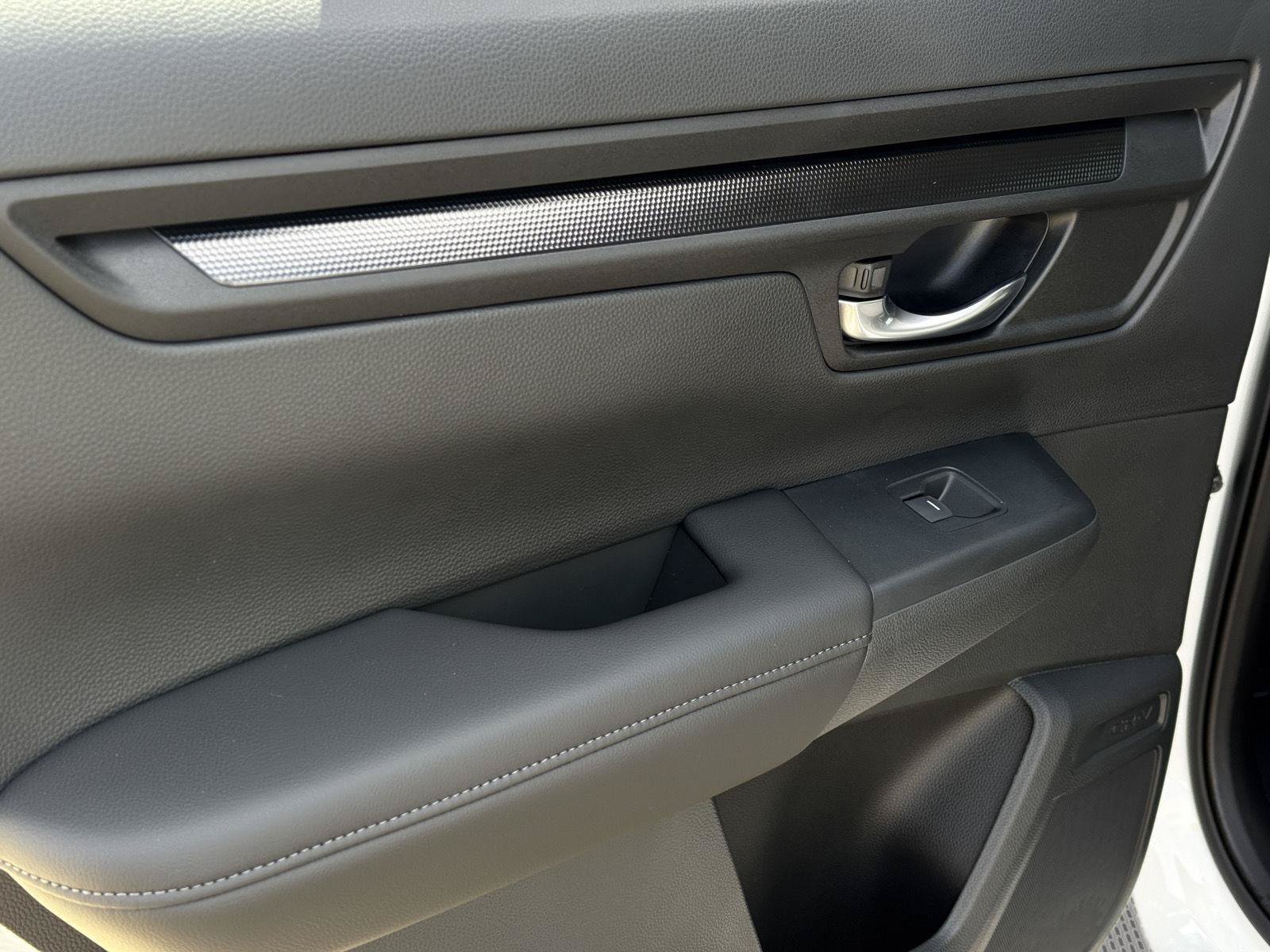 New 2026 Honda CR-V LX image 18