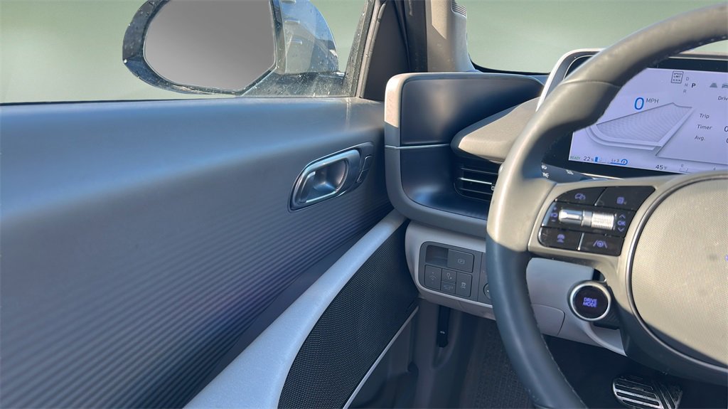 New 2024 Hyundai Ioniq 6 Limited image 18