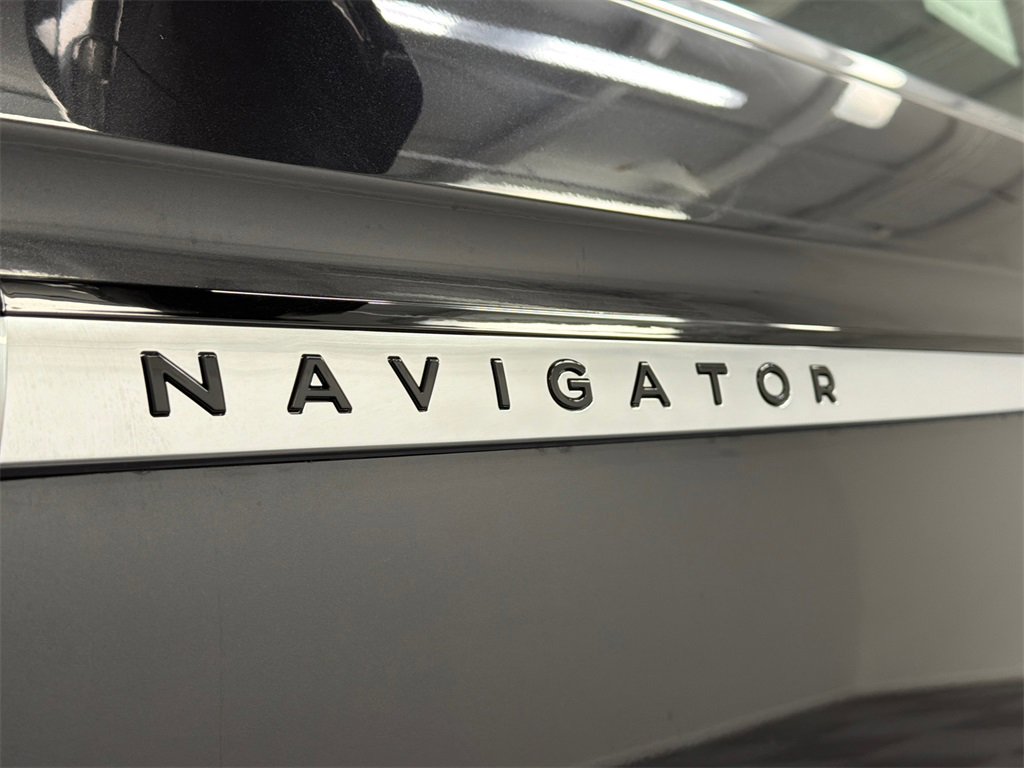 New 2026 Lincoln Navigator L Reserve image 17