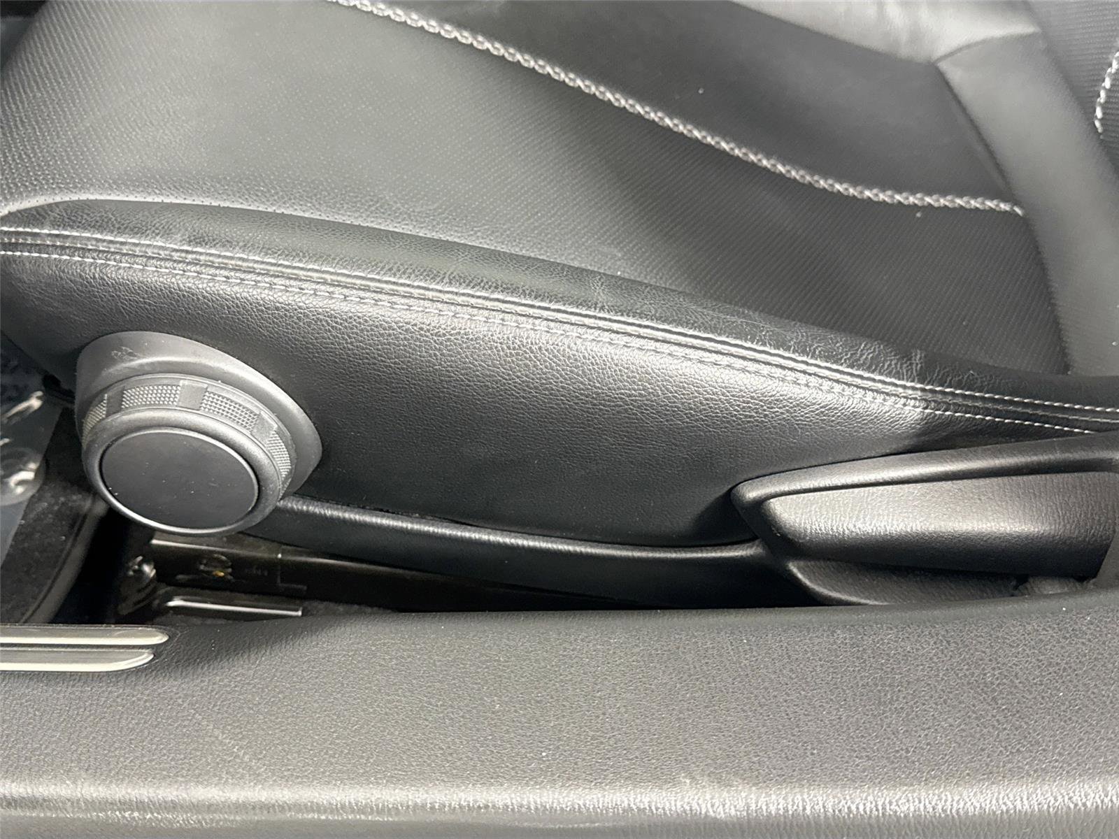 Used 2021 MAZDA MX-5 Miata RF Grand Touring image 34